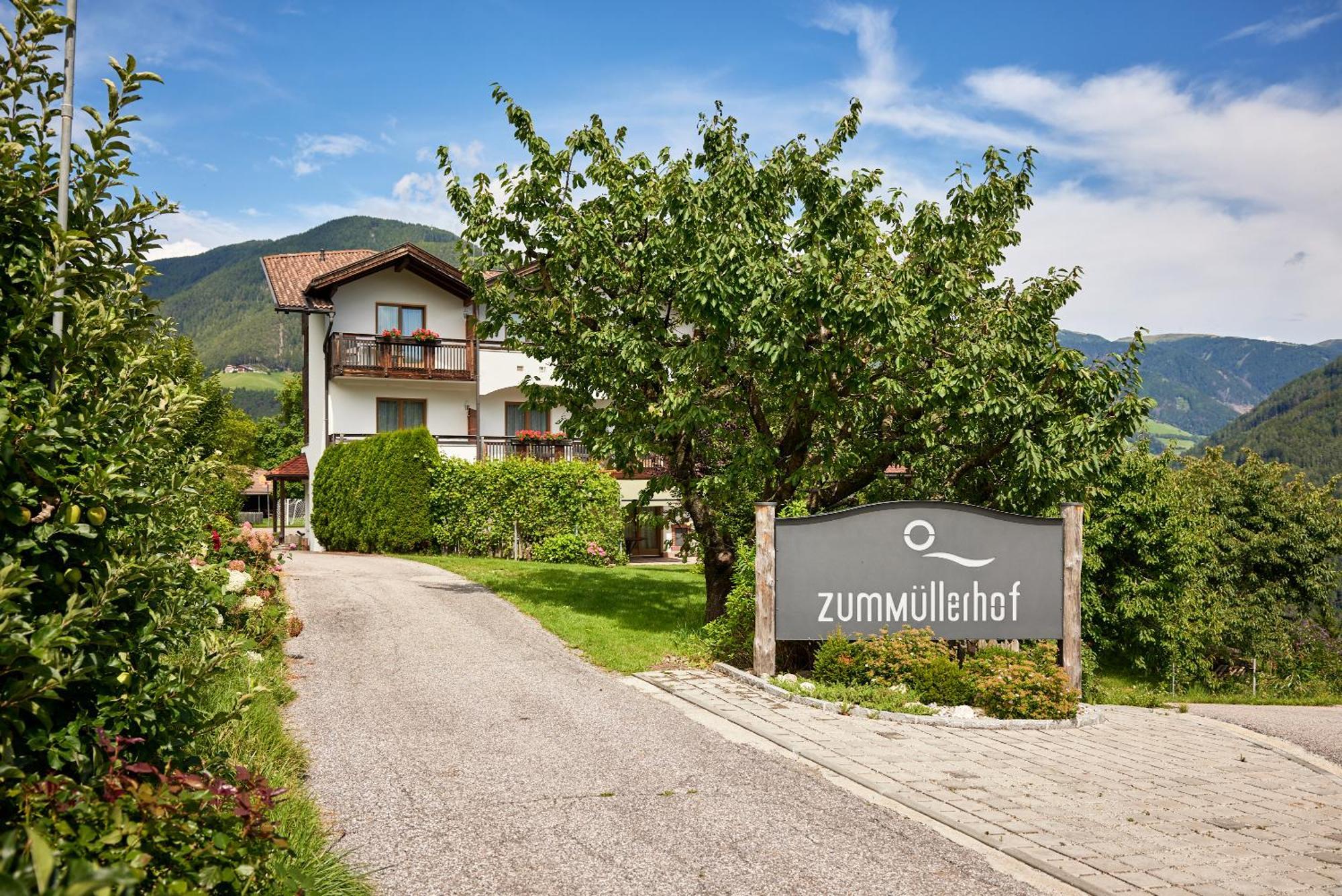 Ferienpension Zummuellerhof Natz-Schabs Bagian luar foto